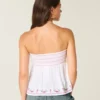 Leichtes, trägerloses Babydoll-Oberteil mit Stickerei Leichtes, trägerloses Babydoll-Oberteil mit Stickerei