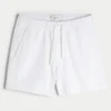 Linen-Blend-Seersucker-Shorts in mittlerer Länge Linen-Blend-Seersucker-Shorts in mittlerer Länge