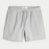 Lose Fleece-Shorts in mittlerer Länge