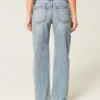 Low-Rise-Jeans in mittlerer Waschung