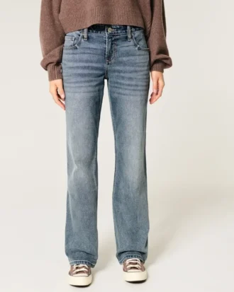 Low-Rise-Jeans in mittlerer Waschung mit entspannter, gerader Passform