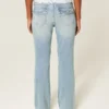 Low-Rise-Jeans mit mittlerer Waschung und gesticktem Schmetterling, Bootcut Low-Rise-Jeans mit mittlerer Waschung und gesticktem Schmetterling, Bootcut