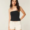 Low-Rise-Shorts aus Popeline mit floraler Rückentasche Low-Rise-Shorts aus Popeline mit floraler Rückentasche