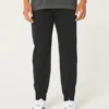 Lässige Jogginghose aus Twill Lässige Jogginghose aus Twill