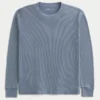 Lässiges langärmeliges Thermoshirt mit Rundhalsausschnitt Lässiges langärmeliges Thermoshirt mit Rundhalsausschnitt
