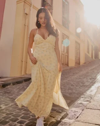 Maxikleid mit offenem Rücken