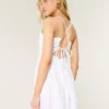 Maxikleid mit offenem Rücken Maxikleid mit offenem Rücken