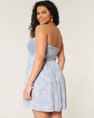Mini-Kleid im Häkelstil, trägerlos