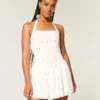 Mini-Kleid mit tiefem Taillenbund und Neckholder Mini-Kleid mit tiefem Taillenbund und Neckholder