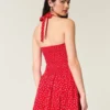 Mini-Kleid mit tiefem Taillenbund und Neckholder Mini-Kleid mit tiefem Taillenbund und Neckholder