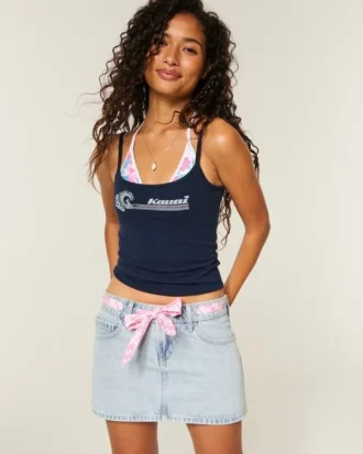 Mini-Skort aus Denim mit niedriger Taille und Bindeband