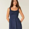 Minikleid mit Knopfleiste