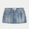 Minirock aus Denim mit niedriger Leibhöhe Minirock aus Denim mit niedriger Leibhöhe