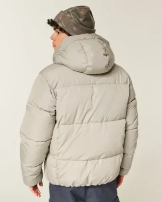 Mit Kunstfell gefütterte Daunenjacke
