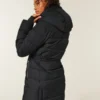 Mit Kunstfell gefütterter Puffer-Parka Mit Kunstfell gefütterter Puffer-Parka