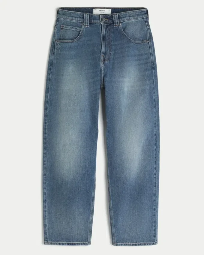Mittelwaschung Baggy-Jeans mit gesticktem Hai-Motiv Mittelwaschung Baggy-Jeans mit gesticktem Hai-Motiv