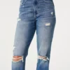 Mom-Jeans mit extrem hoher Leibhöhe und mittelstarker Waschung Mom-Jeans mit extrem hoher Leibhöhe und mittelstarker Waschung
