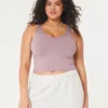 Nahtloses Tanktop mit V-Ausschnitt aus geripptem Stoff
