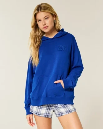 Oversized Hoodie mit Grafikdruck „Class of ’26”