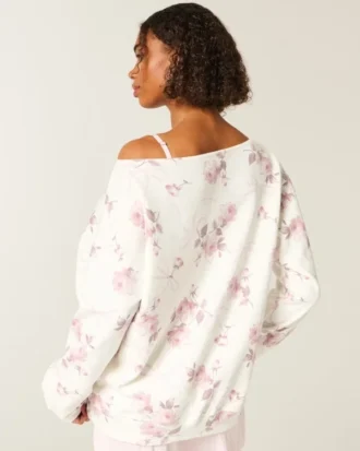 Oversized-Sweatshirt mit floralem Schleifenmuster und schulterfreiem Ausschnitt Oversized-Sweatshirt mit floralem Schleifenmuster und schulterfreiem Ausschnitt