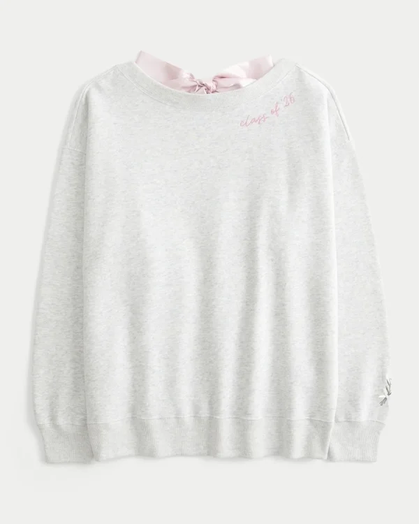 Oversized-Sweatshirt mit Schleife auf dem Rücken „Class of ’26” Oversized-Sweatshirt mit Schleife auf dem Rücken „Class of ’26”