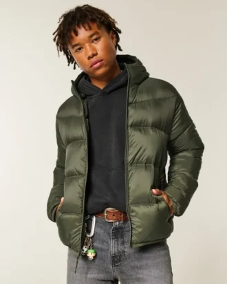 Pufferjacke mit Kapuze