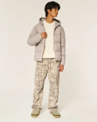 Pufferjacke mit Kapuze