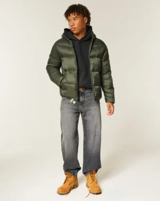 Pufferjacke mit Kapuze