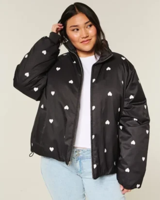 Pufferjacke mit Reißverschlussmuster