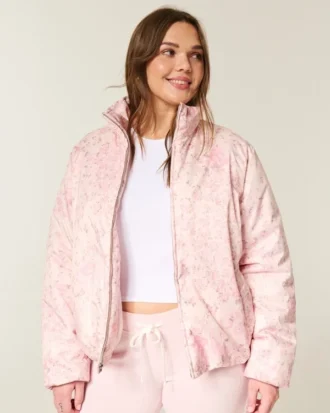 Pufferjacke mit Reißverschlussmuster