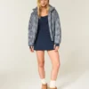 Pufferjacke mit Reißverschlussmuster Pufferjacke mit Reißverschlussmuster
