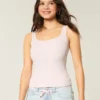 Rippstrick-Tanktop mit Rundhalsausschnitt Rippstrick-Tanktop mit Rundhalsausschnitt
