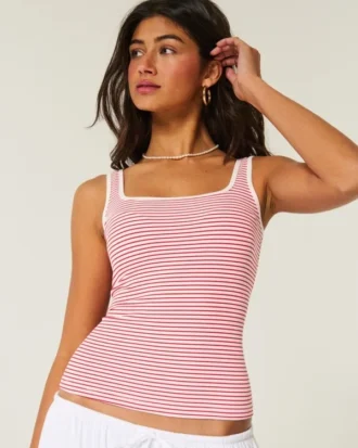 Rippstrick-Tanktop mit Rundhalsausschnitt