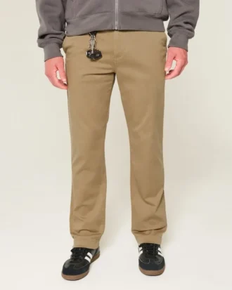 Schmal geschnittene Chino-Hose