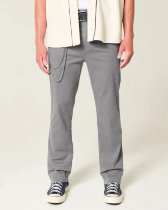 Schmal geschnittene Chino-Hose