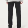 Schwarze, nicht ausbleichende Slim-Straight-Jeans Schwarze, nicht ausbleichende Slim-Straight-Jeans