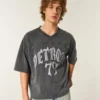 Schweres, baggy geschnittenes Detroit Graphic Football T-Shirt Schweres, baggy geschnittenes Detroit Graphic Football T-Shirt