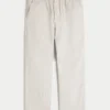 Seersucker-Hose mit weitem Bein zum Hineinschlüpfen Seersucker-Hose mit weitem Bein zum Hineinschlüpfen