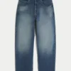 Skater-Baggy-Jeans in mittlerer Waschung mit Adler-Grafik