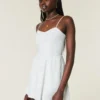 Skort-Kleid aus Leinenmischung mit offenem Rücken Skort-Kleid aus Leinenmischung mit offenem Rücken