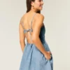 Skort-Kleid aus Leinenmischung mit offenem Rücken Skort-Kleid aus Leinenmischung mit offenem Rücken