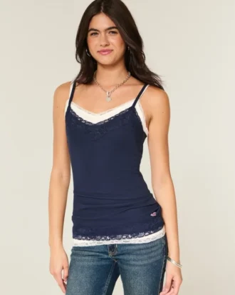 Spitzenbesetztes Layering-Top