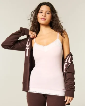 Spitzenbesetztes Layering-Top