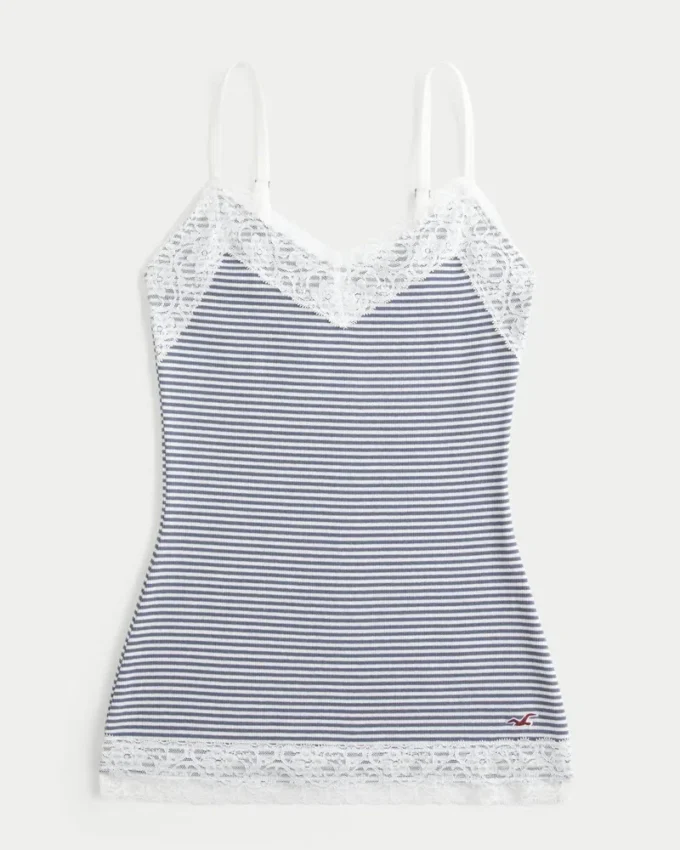 Spitzenbesetztes Layering-Top