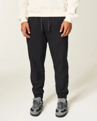 Sportliche Jogginghose