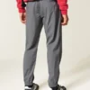 Sportliche Jogginghose Sportliche Jogginghose