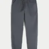 Sportliche Jogginghose Sportliche Jogginghose