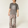 Superbaggy-Jeans im Camouflage-Look
