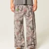Superbaggy-Jeans im Camouflage-Look