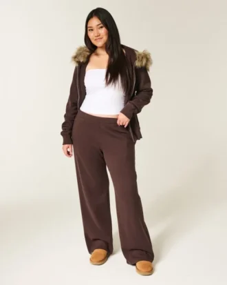 Sweathose mit weitem Bein und Herztasche